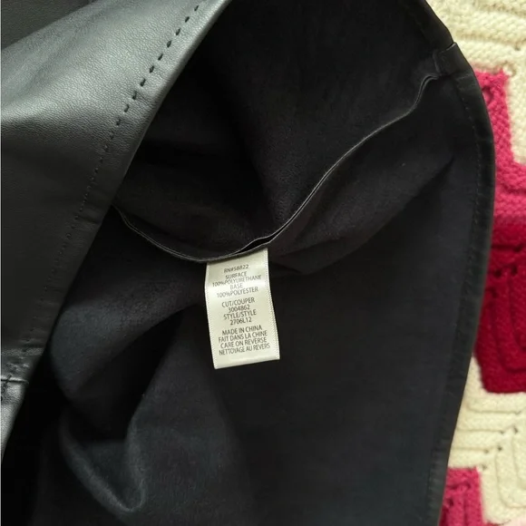 Max Studio Black Pencil Skirt - Picture 5 of 6